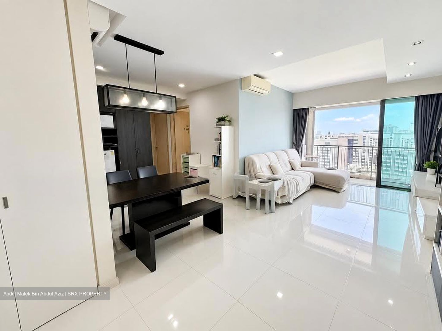 Esparina Residences (D19), Condominium #624955881